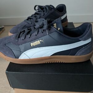 Puma Black Sneakers with Suede Upper and Traditional Lacing